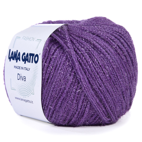 LANA GATTO DIVA
